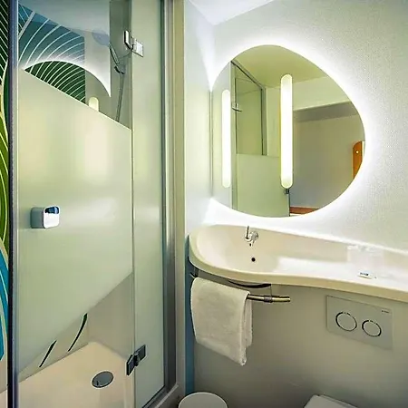 Ibis Budget Troyes Est 2*