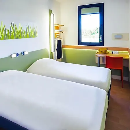 Hotel Ibis Budget Troyes Est Saint-Parres-aux-Tertres