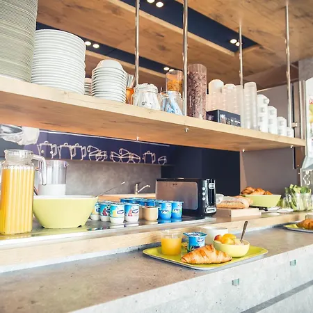 Ibis Budget Troyes Est فندق 2*